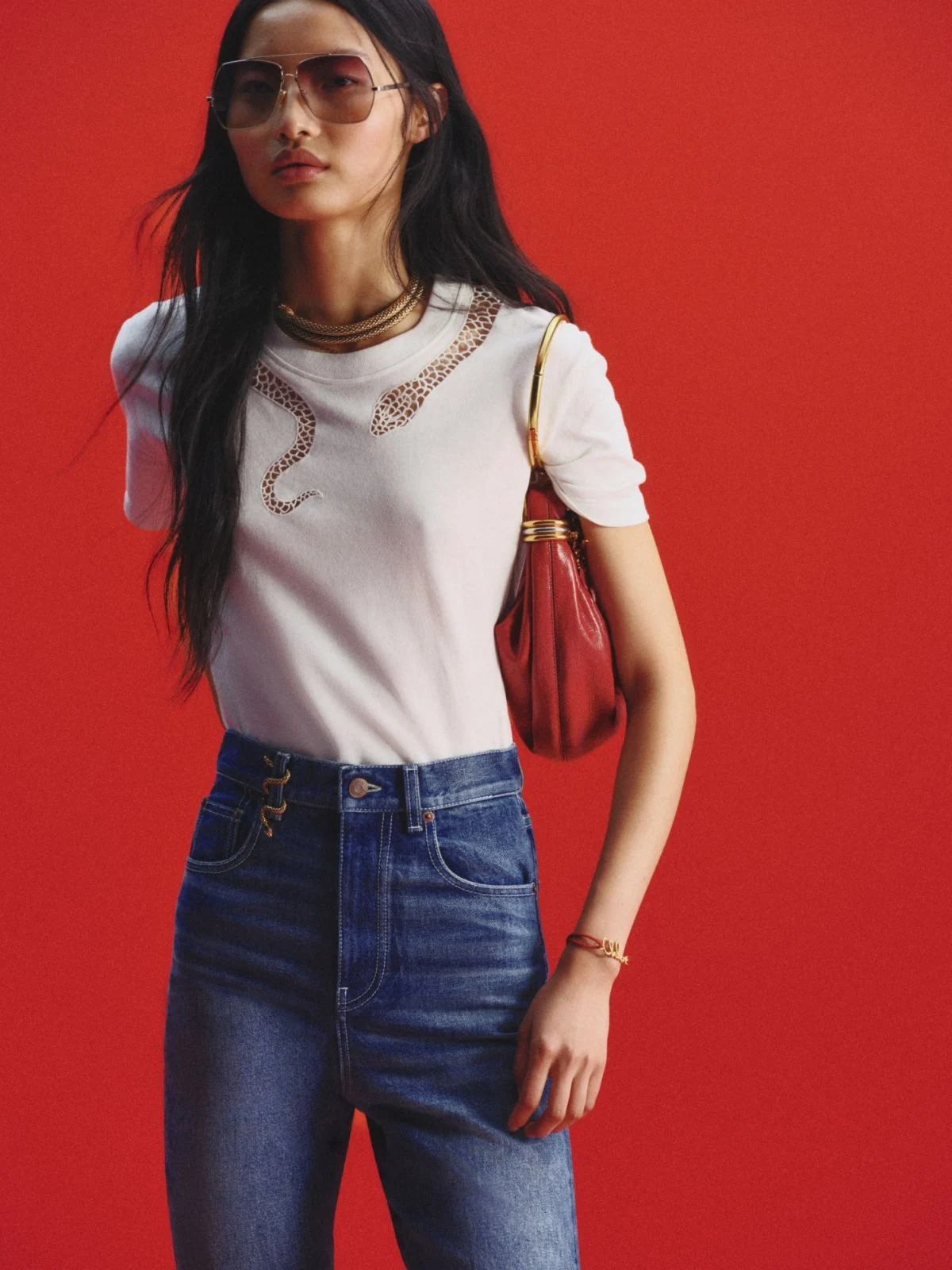 chloe visual 2