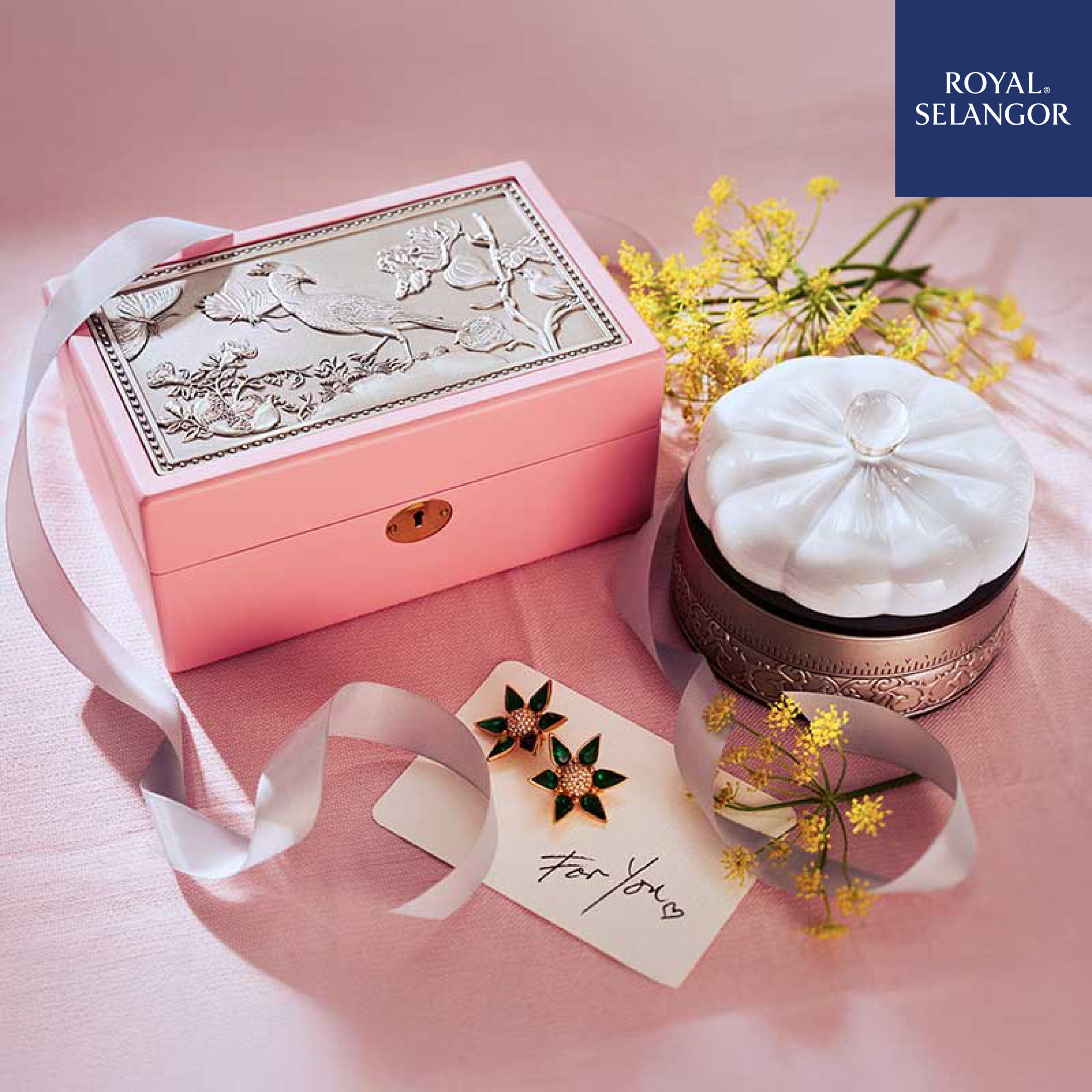 800×800-GIFT-FEMALE-rs-evoke-01