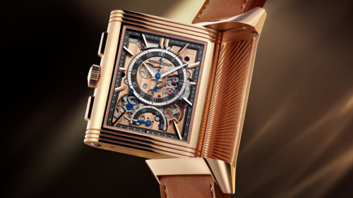 500_2024-holidayseason-q389256j-reverso-tribute-chronograph-verso-closeup-srgb-16×9